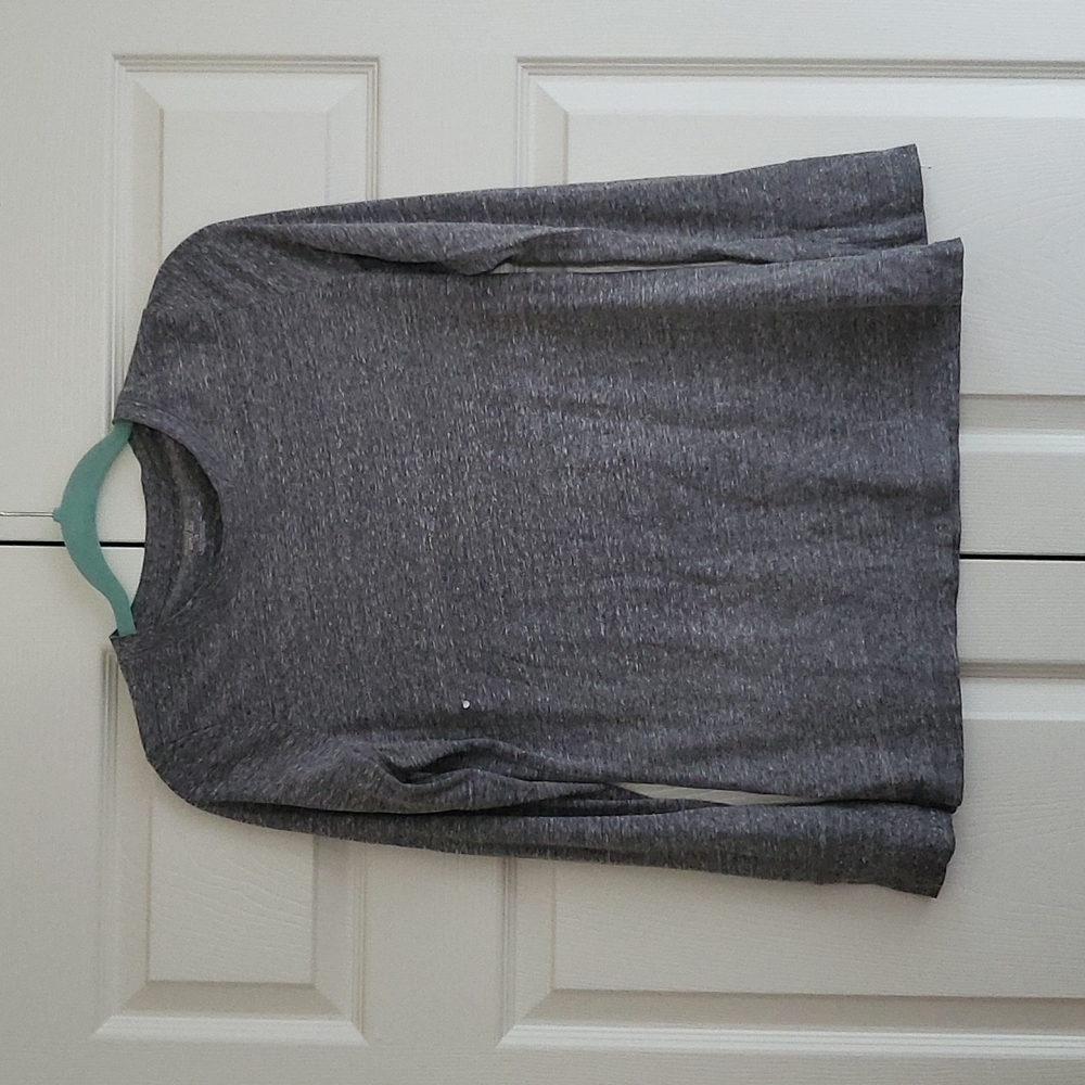 Gray Long Sleeve Shirt | Size L